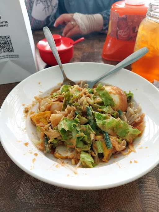 Gado Gado Batununggal Kbp 3