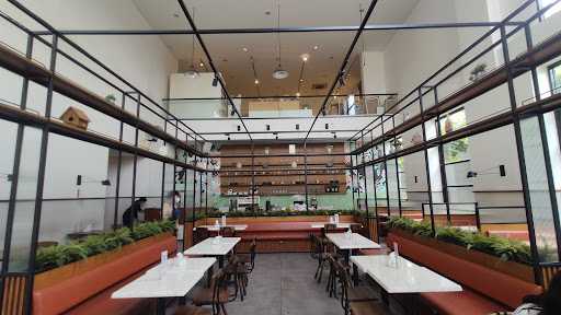 Giggle Box Kota Baru Parahyangan - Bandung 3