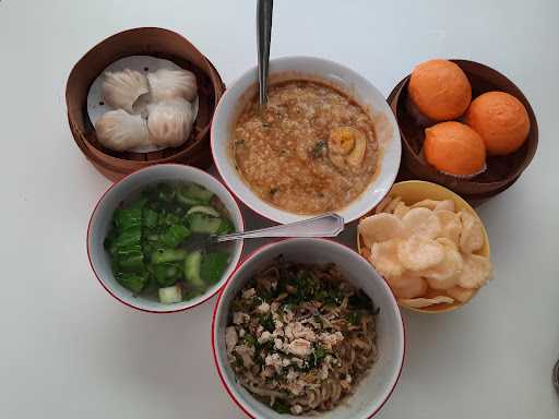 Hu Noodle, Porridge & Dimsum 2