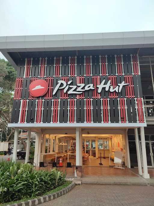 Pizza Hut Restoran 2