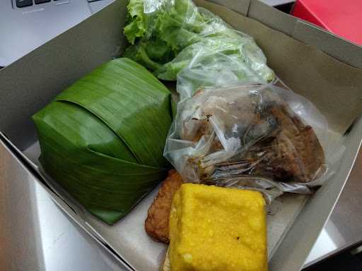 Rumah Makan Pulen Ciampel 6