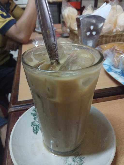 Warung Kopi Harum Maniss 4