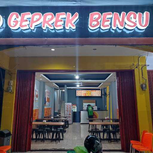 Geprek Bensu Padang 2 7