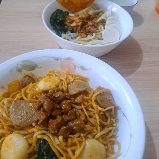 Han'S Kopitiam (Warkop Tepi Pasang 99) 2