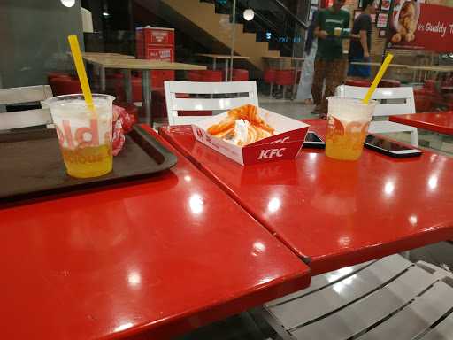 KFC - Ahmad Yani Padang 2