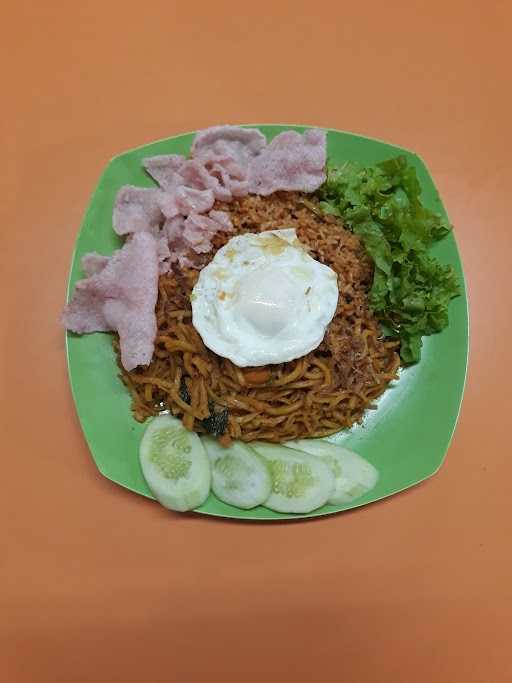 Bofet Keluarga Nasi Goreng Patai 2