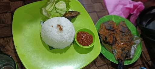 Palanta Rawang Pecel Lele & Ayam 7