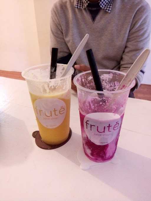 Frute Juice&Dessert 6