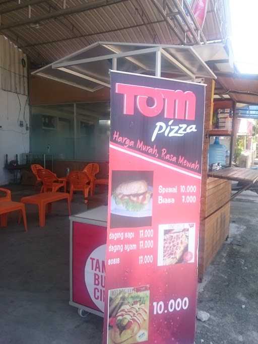 Tom Pizza 6