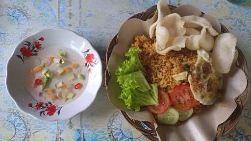 Lontong & Nasi Goreng Cak Bud 8