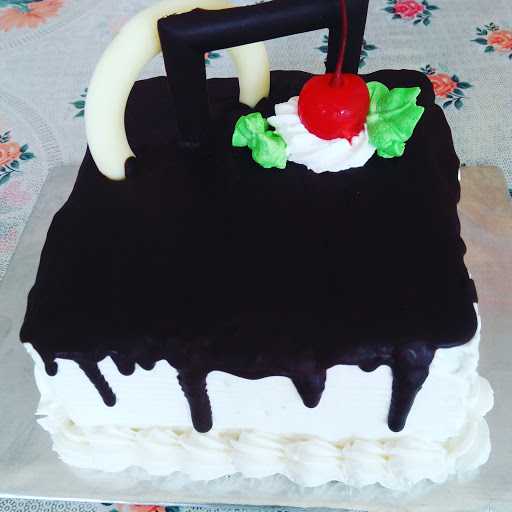 Vaniaa Cake 7