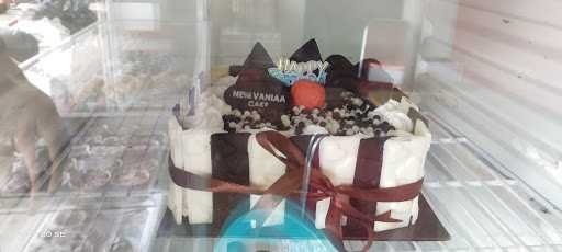 Vaniaa Cake 8