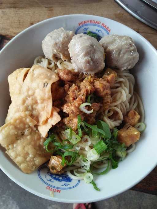 Bakso & Mie Ayam Legenda.Hamka 6