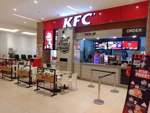 KFC - Transmart Padang 4