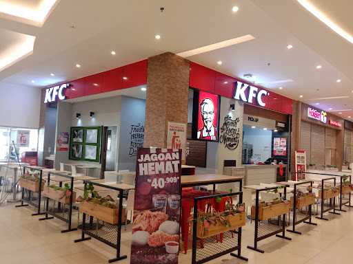 KFC - Transmart Padang 1