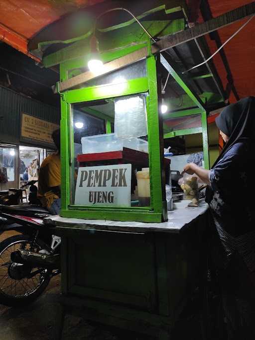 Pempek Ujeng 1