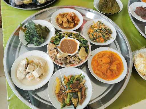 Rumah Makan Bernama 10