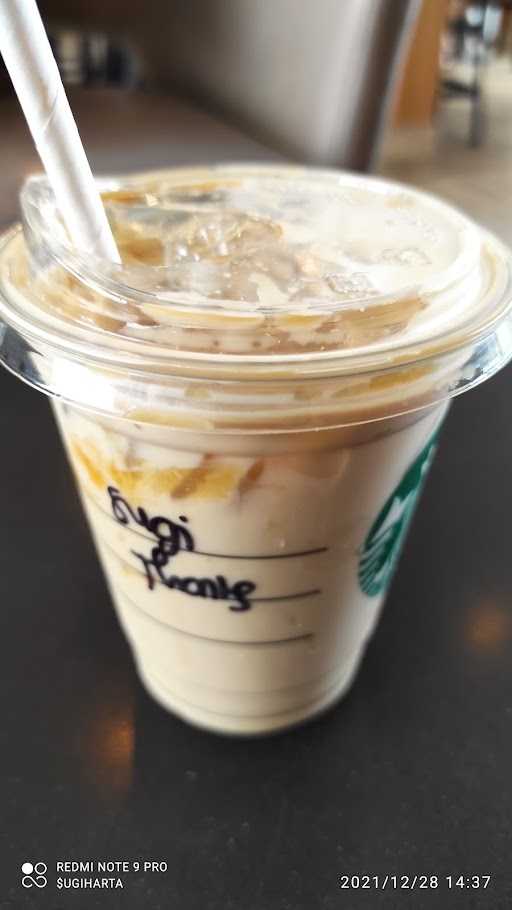 Starbucks - Ancol 6