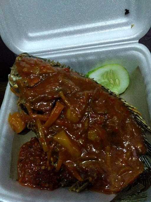 Ayam Penyet Sambel Cobek Tasya 3