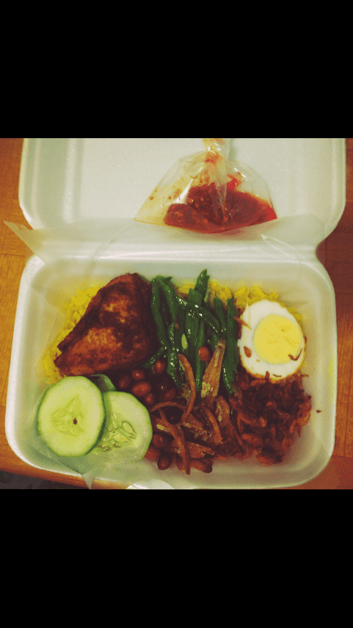 Nasi Kuning Suka Suka 6