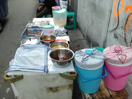 Nasi Uduk Dado 1