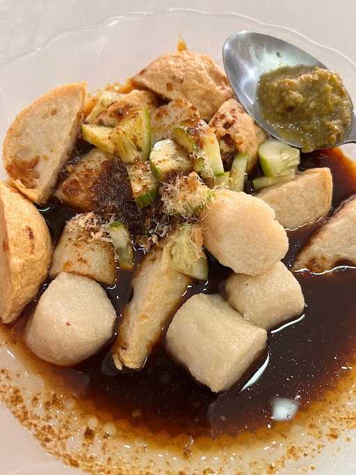 Pempek Palembang Lili 8