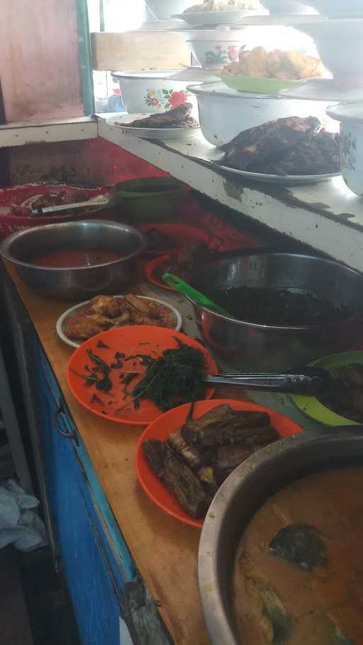 Takanajuo Masakan Padang 2