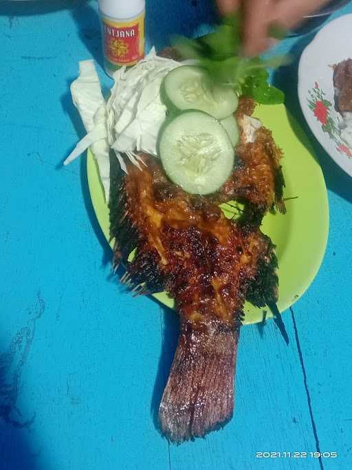 Pecel Lele Mama'S Thole 3