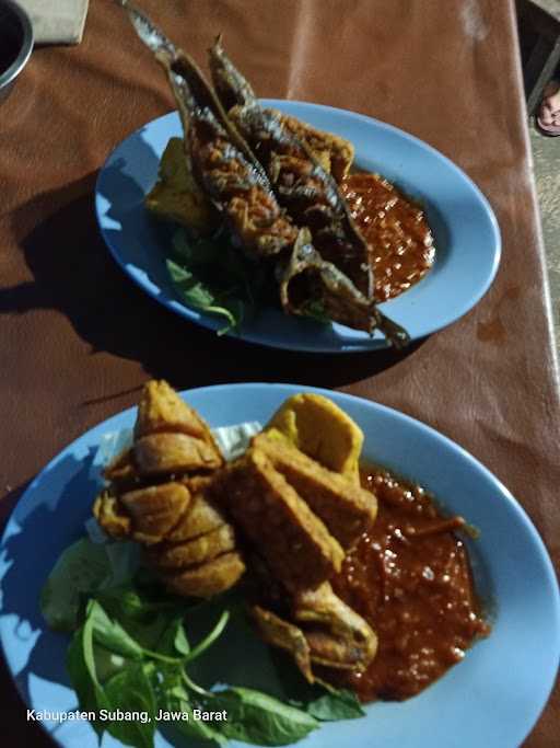 Pecel Lele Cak Arif 4