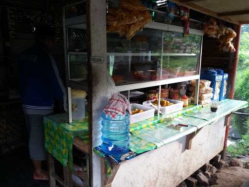 Warung Kali 4