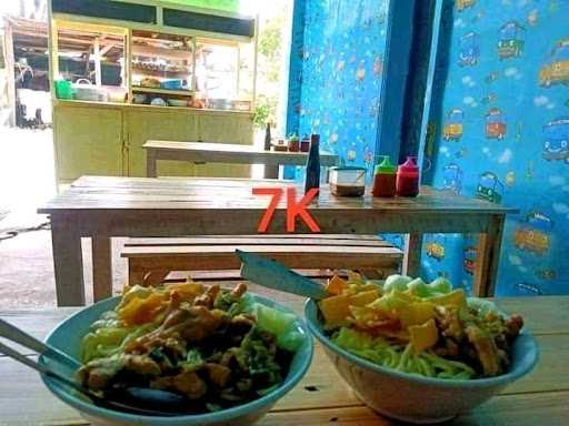 Warung Rujak Mbok Ngatemin 2