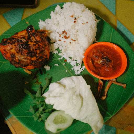 Ayam Bakar Lumpur Lapindo 4 5