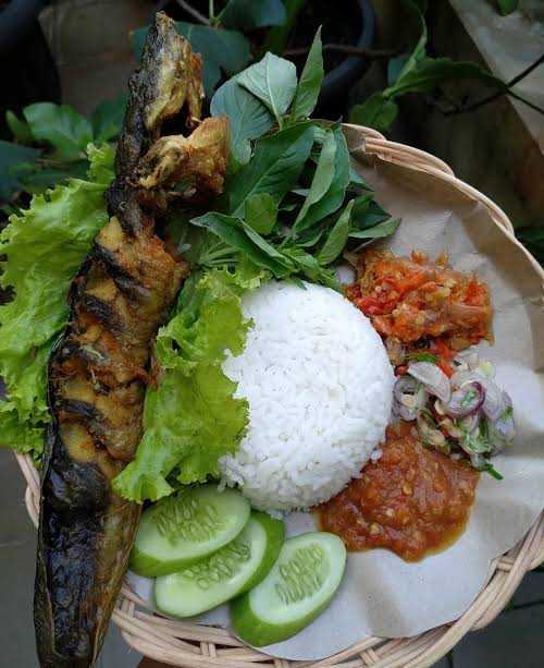 Ayam Ngeunah Azzahra 1