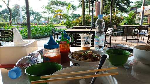 Bakmi Bangka Asli 17, West Park Pagedangan 2