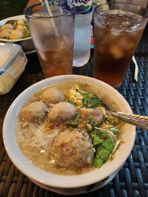 Bakso Eyang Wonogiri Vanya Park 4