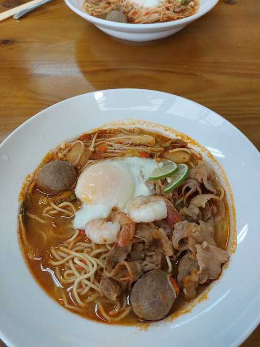 Bobotomyum 2