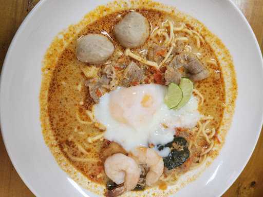 Bobotomyum 4