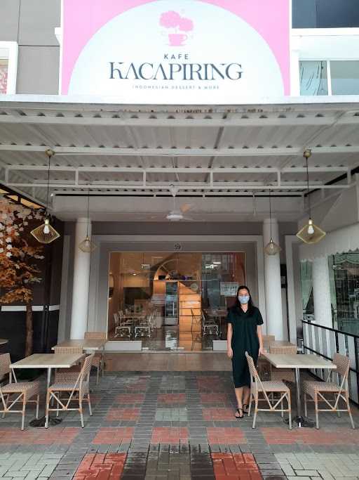 Kafe Kacapiring 1