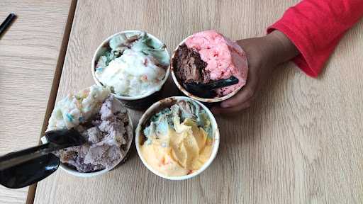 Latteria Gelato, Bsd 9