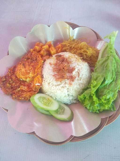 Nasi Uduk & Nasi Kuning Babeh Irwan 8