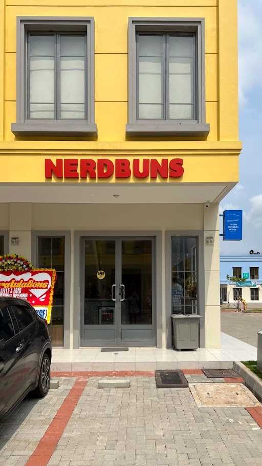 Nerd Buns Burger-Gading Serpong 1