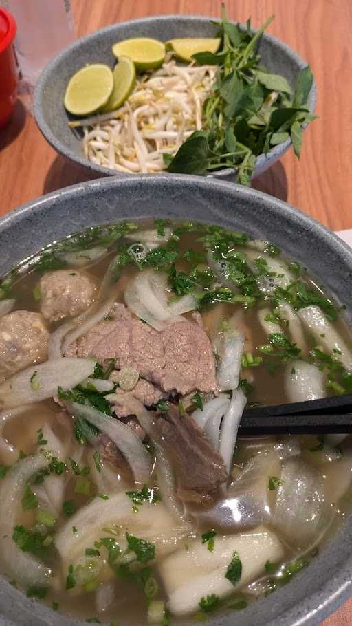 Pho Bac Noodle House Serpong 4