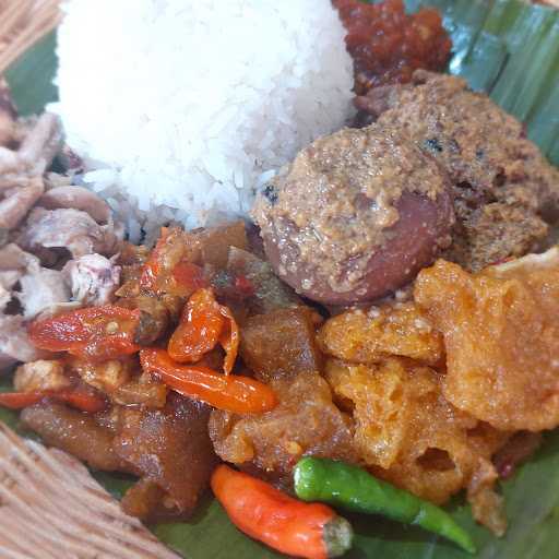 Warung Gudeg Bu Cicil, Medang 1