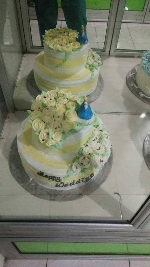 Firda Cake & Bakery 1