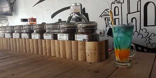 Kedai Kopi Bangkit 6