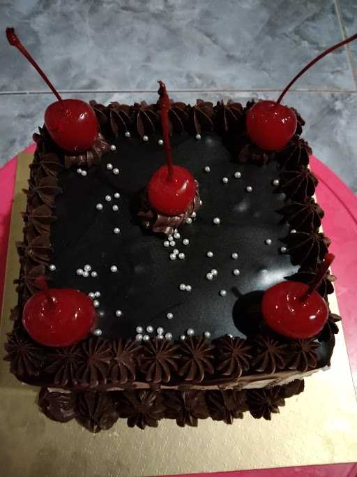 Shafia Talita Cake 2