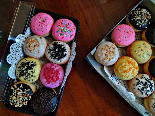 Prilly Donuts (Donat Kentang) 8