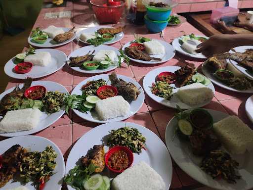 Warung Betutu Bu Um 4