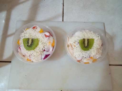 Salad Buah Adeeva 1