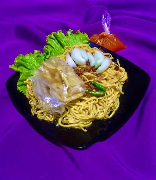 Mie Jahanam 10